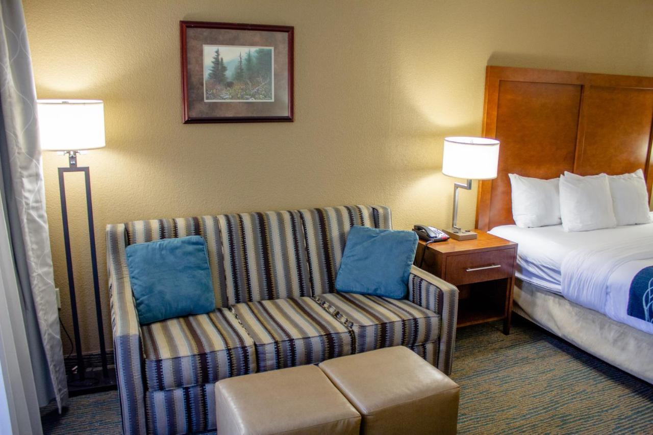The At Apple Valley, Ascend Collection Hotel 2*