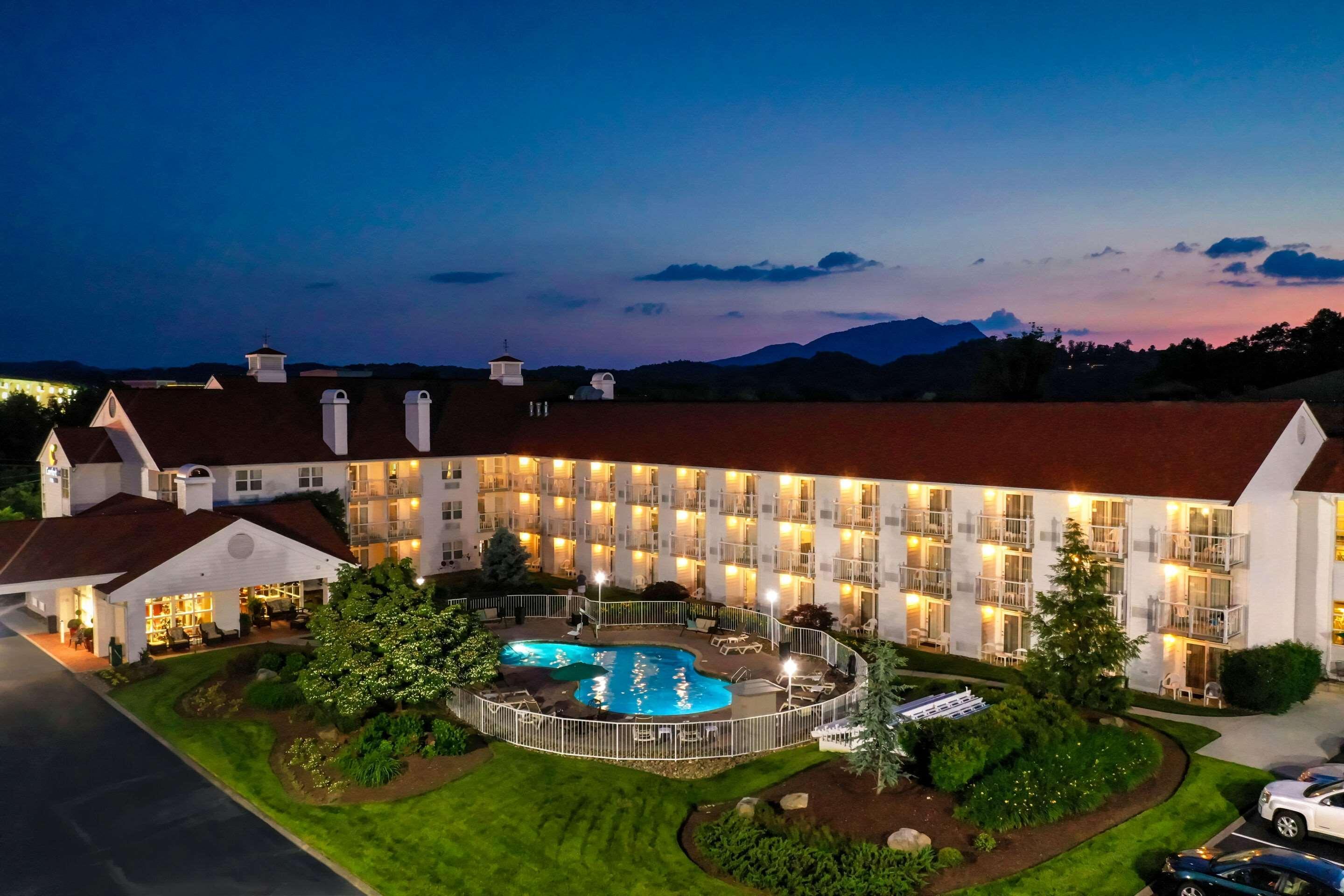 The At Apple Valley, Ascend Collection Hotel